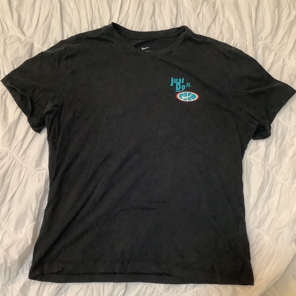 Nike Other - Black Nike Chest Graphic T-Shirt